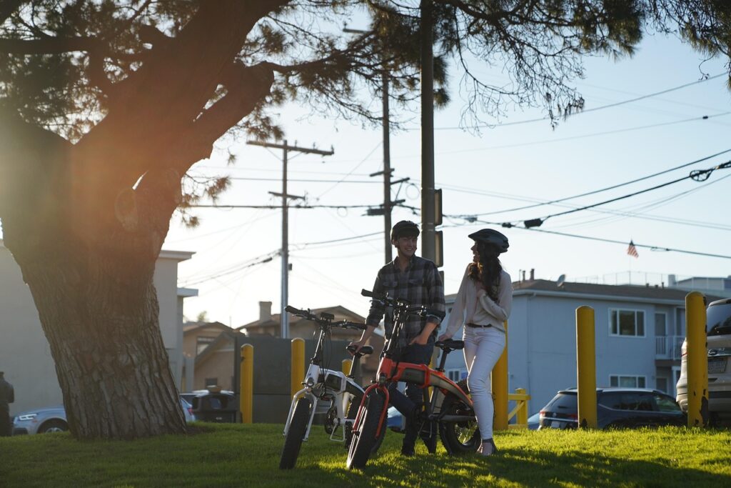 couple, girl, boy, man, lady, park, electric bikes, electric, e-bike, bicycle, transport, electric bikes, e-bike, e-bike, e-bike, e-bike, e-bike